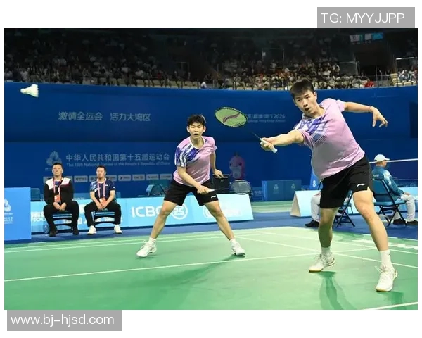 重庆羽毛球队在全运会积分榜上以75分稳居第一名展现强大实力